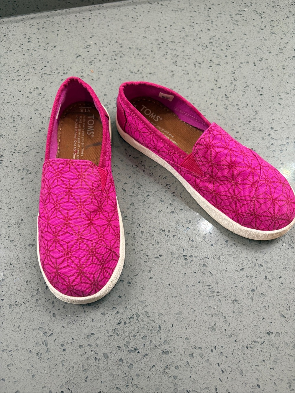 TOMS Girls Hot Pink Slip-On Shoes with Geometric Stitching